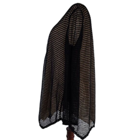 Max Studio Nearly Nude Lacey Layer Top Size Medium - Picture 8 of 11